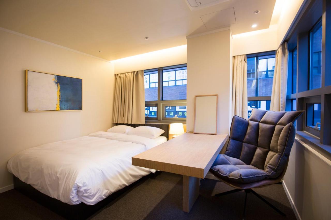 Uh Suite The Jongno Seoul Exterior foto