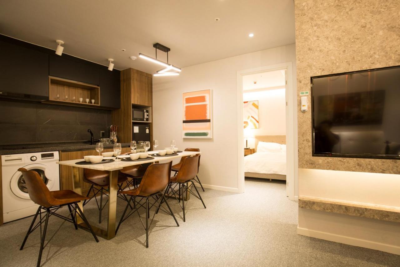 Uh Suite The Jongno Seoul Exterior foto